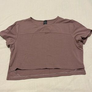 Alphalete Crop Top